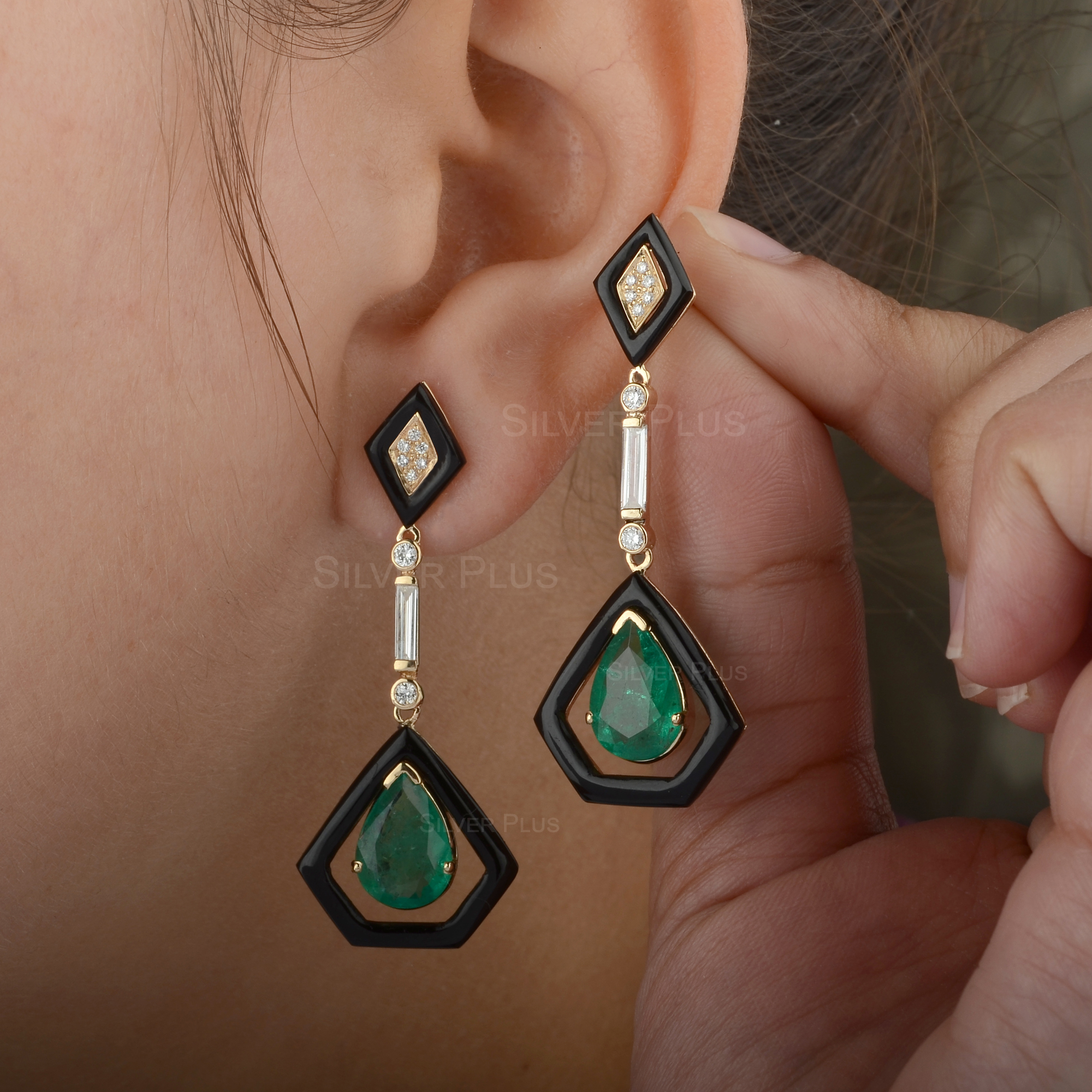 Upside Down Set Emerald Earrings In Black Gold - Gemrize