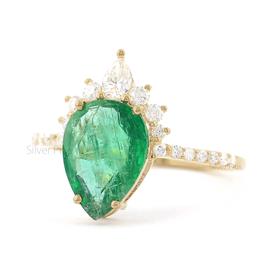 Teardrop Emerald Half Halo Diamond Gold Ring